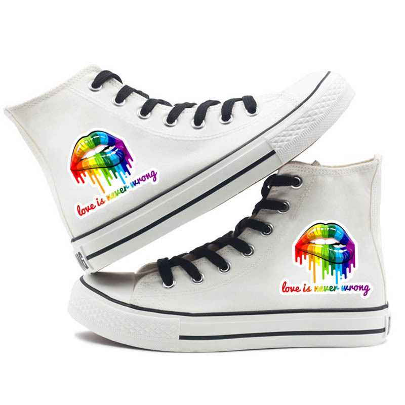 Unisex Basic Rainbow Heart Shape Round Toe Canvas Shoes display picture 4