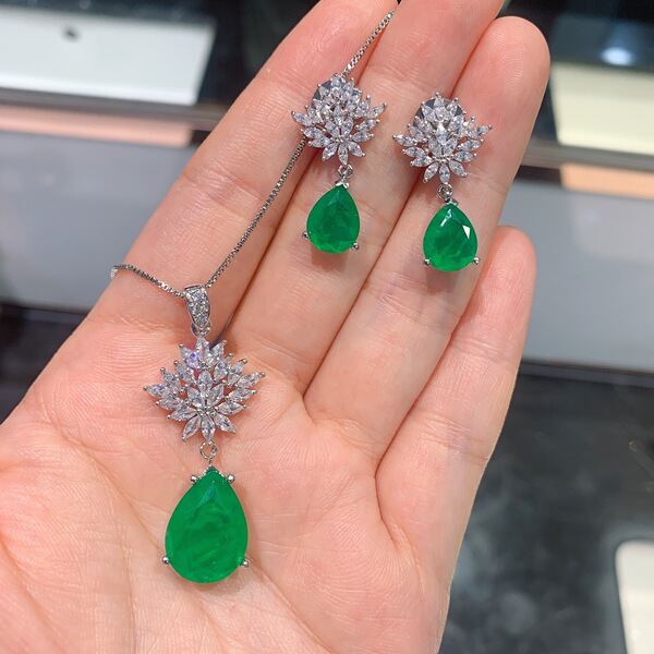 Retro jewelry