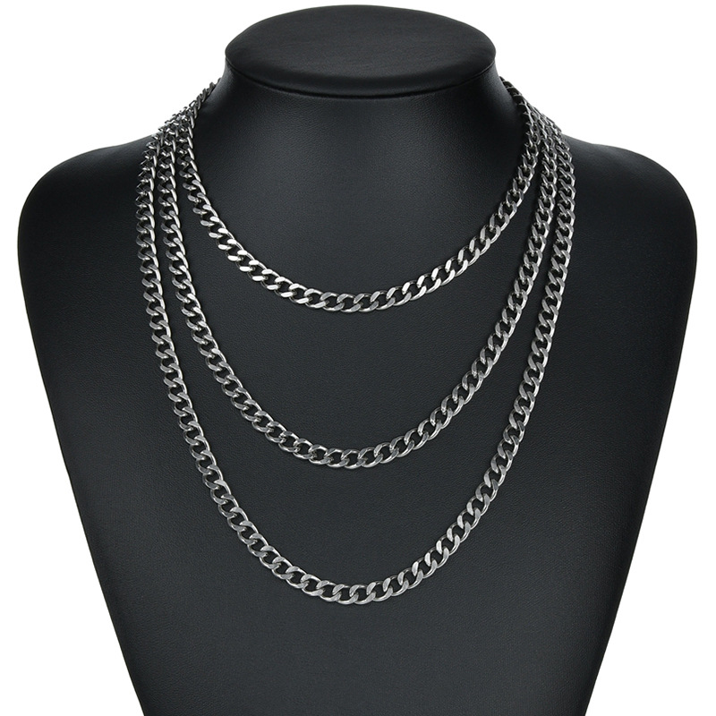 Simple Vintage Multi-layer Stainless Steel Hollow Chain Necklace Wholesale Nihaojewelry display picture 9