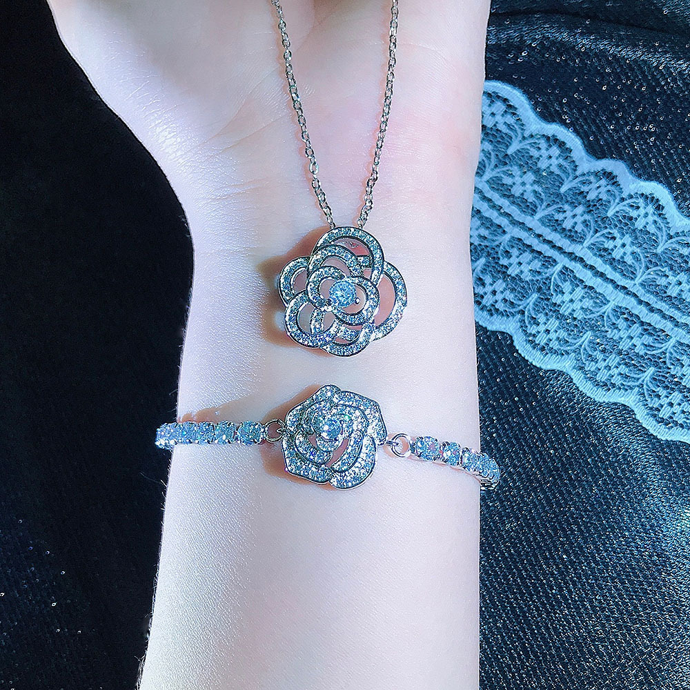 micro inlaid diamond rose shape necklace bracelet pendantpicture1