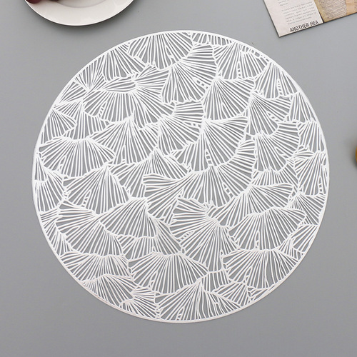 Nordic-style Ginkgo Leaf Creative PVC Decorative Mat with Hollow Design, Insulating Dinner Mat for Home Kitchen, Western-style Table Mat with Instagram Style