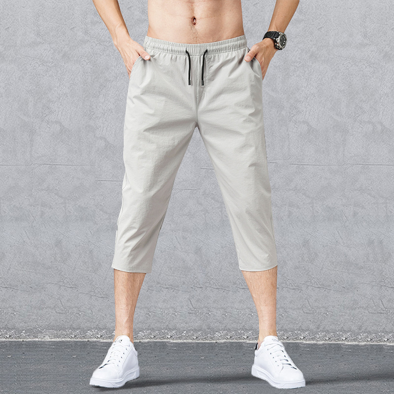 557 Светло-серого шелка