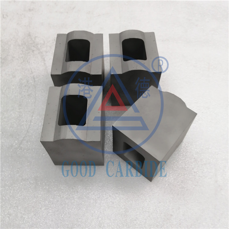 ���Բ��Ϸ�ĩӲ�ʺϽ����ģ�������޴�Ӳ�ʺϽ�ģ��