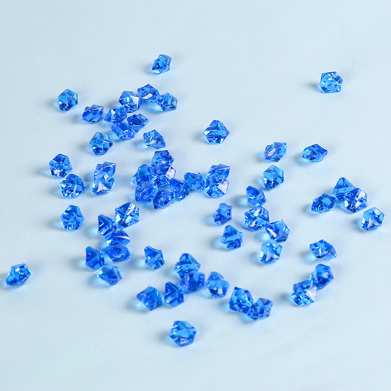 工厂热卖仿真冰块塑料石亚克力透明拍摄道具彩色DIY水晶石假冰块