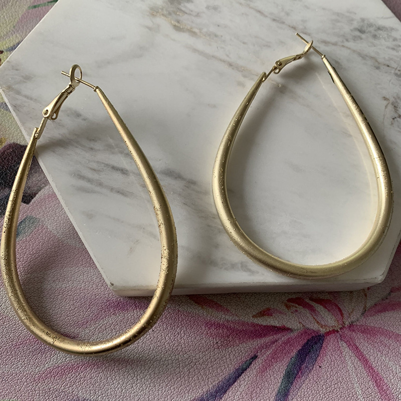 Simple Wild Alloy Electroplated Drop Earrings Fashion Earrings For Women display picture 1