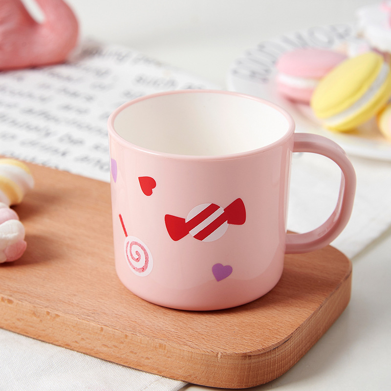 Vaso para cepillo de dientes infantil con diseño adorable_voghion.com