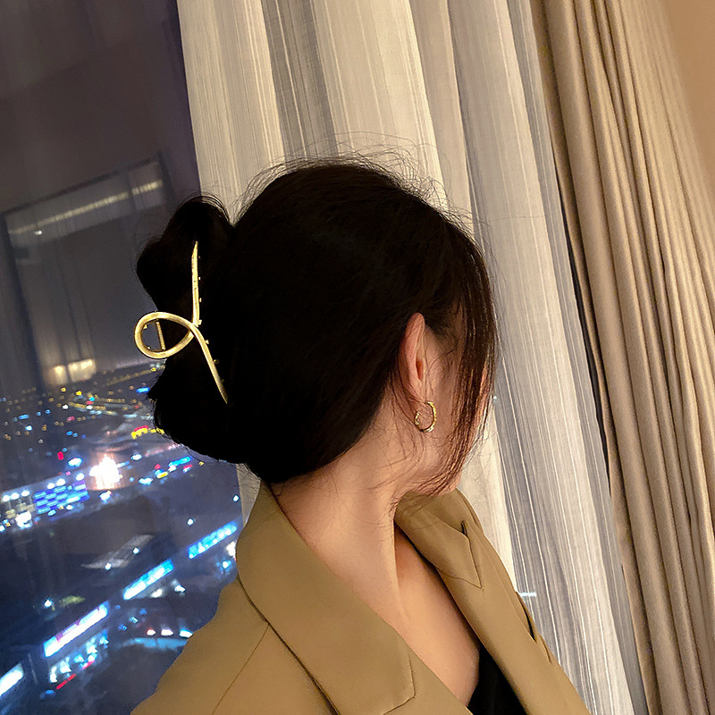 Simple Bamboo Fashion Grab Clip Simple Hair Clip Hair Accessories display picture 1