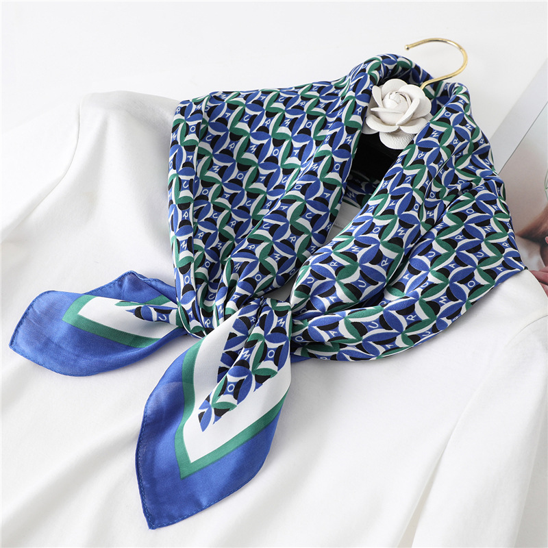 Fashion Scarf For Women Small Square Versatile Neck Accessory_voghion.com