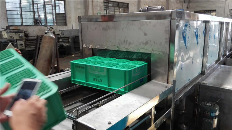 周轉(zhuǎn)箱 (15).jpg