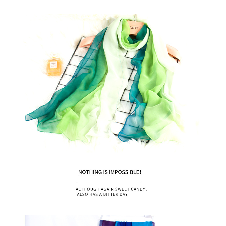 复制_韩版丝巾女春秋彩色乔其纱巾薄长款超大围巾.jpg