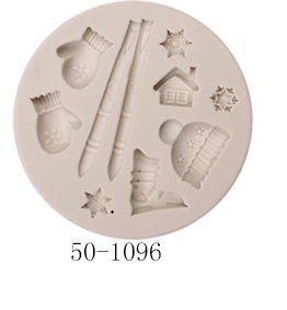 Christmas Tree Fondant Cake Mold Image 8