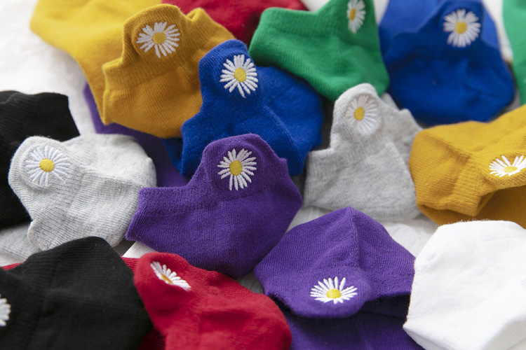 包邮夏季新款袜子女刺绣笑脸卡通情侣袜船袜搞怪短袜潮