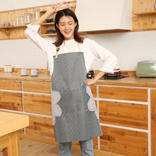 Factory direct selling advertising apron, waterproof and oil-proof, hand-wipeable, with towel, princess apron, apron, reverse-wearing blouse