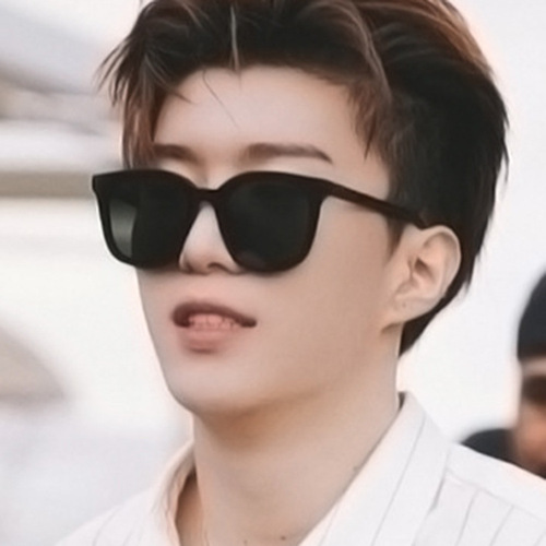 Korean Fashion Influencer Sunglasses 2020 New Male Celebrity Same Style Retro Black Sunglasses Square Simple Versatile Eyewear