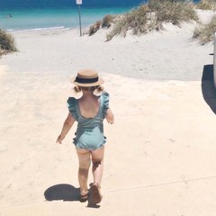 Children's swimsuit girl child 1-3 years old conjoined cute baby baby princess swimsuit girl children's swimsuit