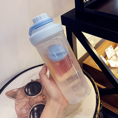 Sports plastic shaker cup anti-breakable with scale water cup fitness outdoor portable handle smoothie protein powder tea cup