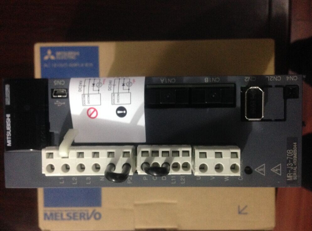 全新伺服HF-KE43BJW1-S100，库存现货欢迎询价