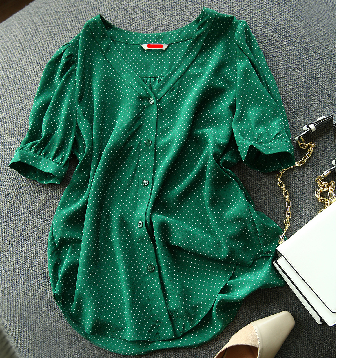 O1CN01LBQSqQ29rvR9o1xQb_!!1735