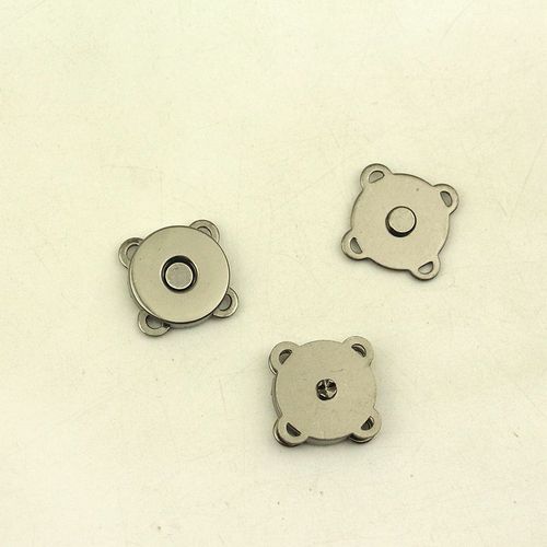 Wholesale 18mm Magnetic Buttons with Magnets, Accessory Hardware for Handbags, Magnetic Clover Buttons with Magnetic Clips
