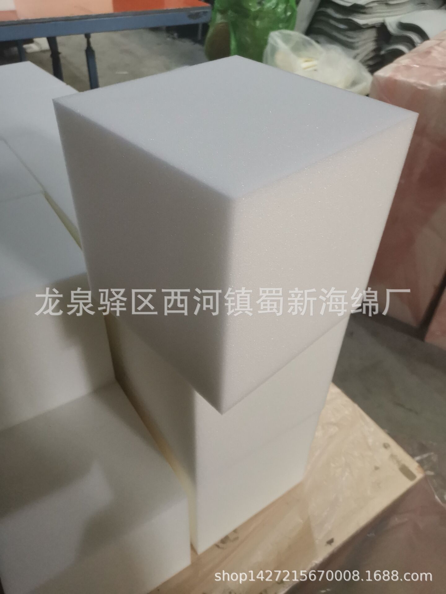 厂家直销白色海绵圆形垫片海绵/吸附甲醛盒子圆形海绵垫片