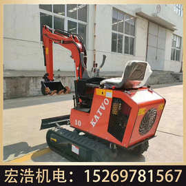 供应30型液压小钩机 挖坑农用工程挖掘机  操作灵活小型挖机图片