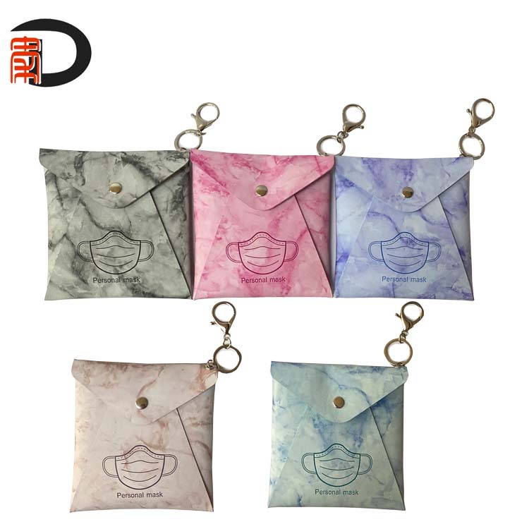 大理石纹钩扣口罩包-1
