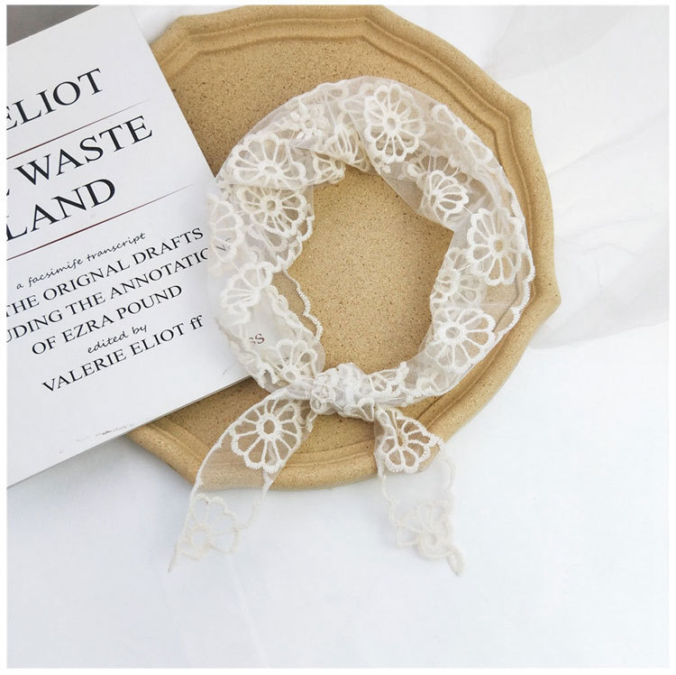 Lace Triangle Scarf Spring And Summer Korean Fashion Scarf Small Silk Scarf Headband Bag Decoration Wholesale Cheap Rs-flyfishing Products display picture 3
