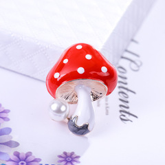 Korean Oil Pearl Brooch Fashion Small Mushroom Flower Suit Pin Accessory Manufacturer Wholesale