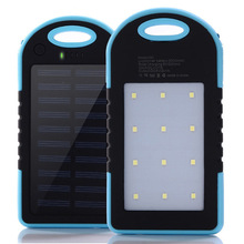 三防太阳能5000毫安带紫光露营灯移动电源手机通用超薄小巧充电宝