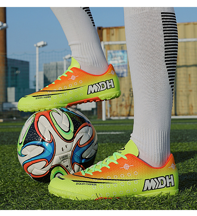 Neu AG Fußball Jugend Student Leder Füße TF Gebrochen DingTalk Künstliche Rasen Wettbewerb Sport_voghion.com