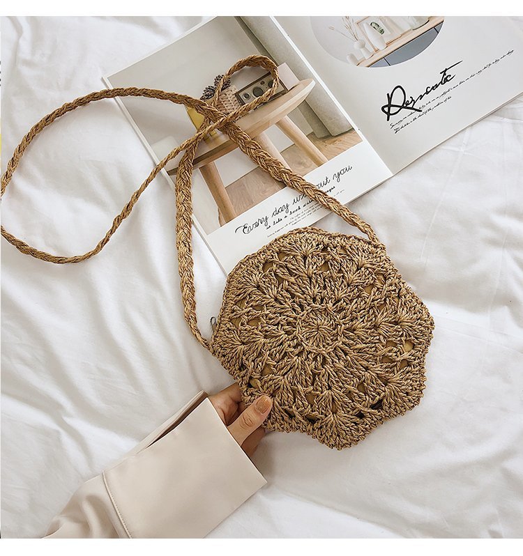 New Simple Hollow Portable Woven Shoulder Bag display picture 20