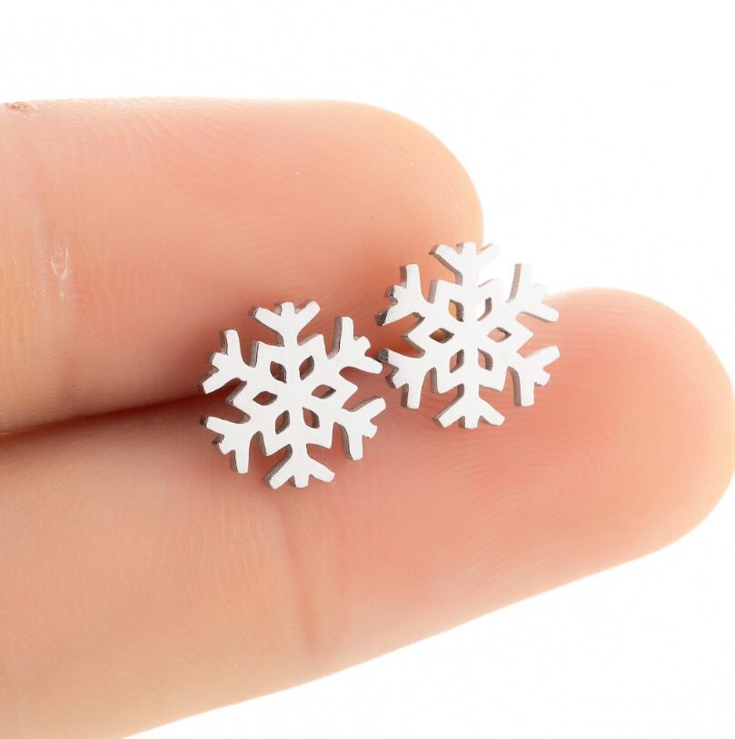 Fashion Snowflake Stainless Steel Plating Ear Studs 1 Pair display picture 6