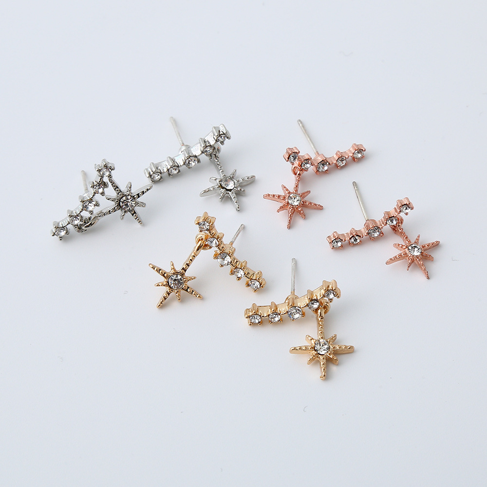 Fashion Golden Simple S925 Silver Needle Earrings Alloy Earring Exquisite Geometric Diamond-studded Snowflake Earrings Wholesale Nihaojewelry display picture 2