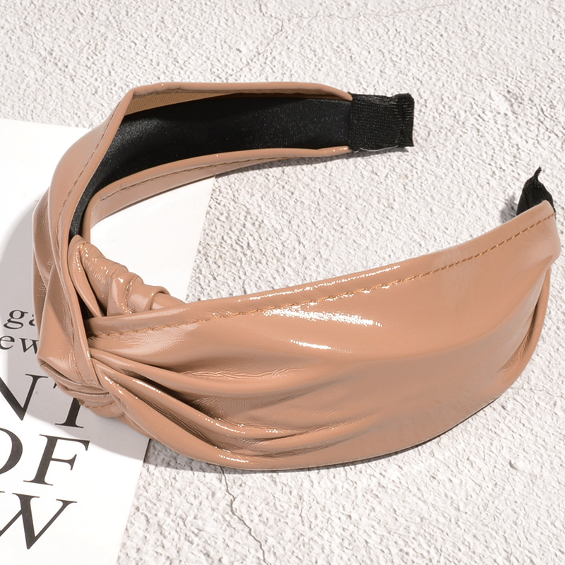 Wide-brimmed Leather Headband display picture 8