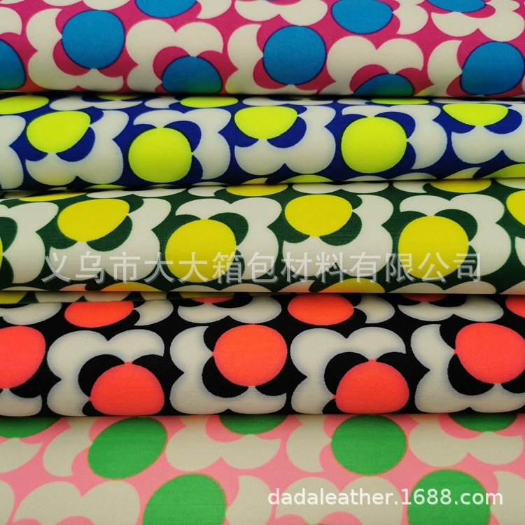 Impresión de veludo coreano [una pieza a partir de un lote] gran cantidad en stock fábrica vendedor directo bolsas bolsas de maquillaje embalaje exterior detail image 1