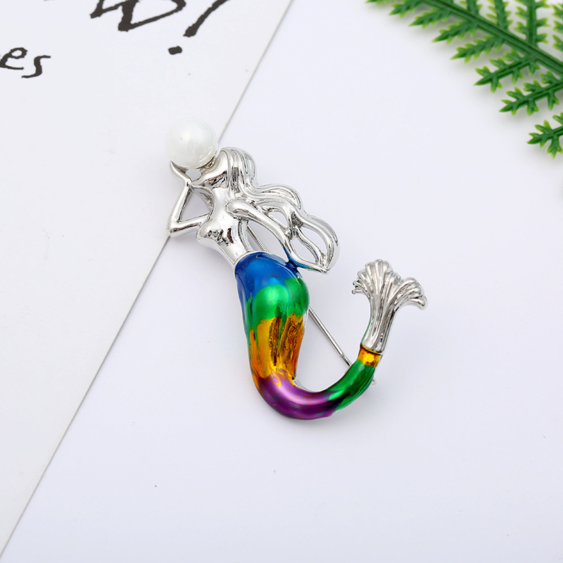 12g Weight Brooches Classification Casual, Date, Shopping Occasion Alloy Material Animal Pattern All Seasons Season Unisex Gender Enamel Design Elegant, Retro, Lady Style Elegant Retro Lady Pin Animal Alloy Enamel Unisex Brooches 8