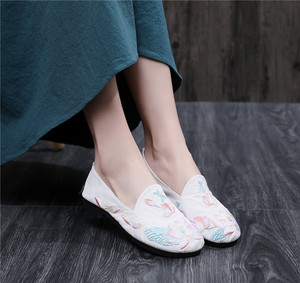 Chun xia costume original jelly with flat bottom shoes palaeowind hanfu tie-in ancient embroidery fashion canvas shoes female restoring ancient ways