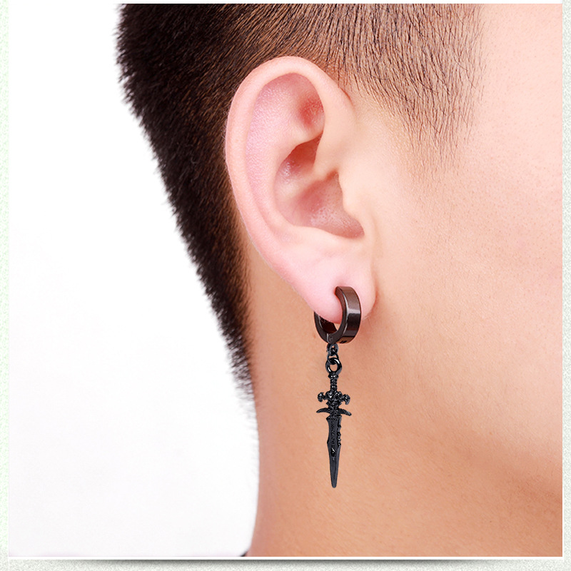 Boucles D&#39;oreilles Sculptées En Épée Croisée En Acier Titane Pour Hommes display picture 2