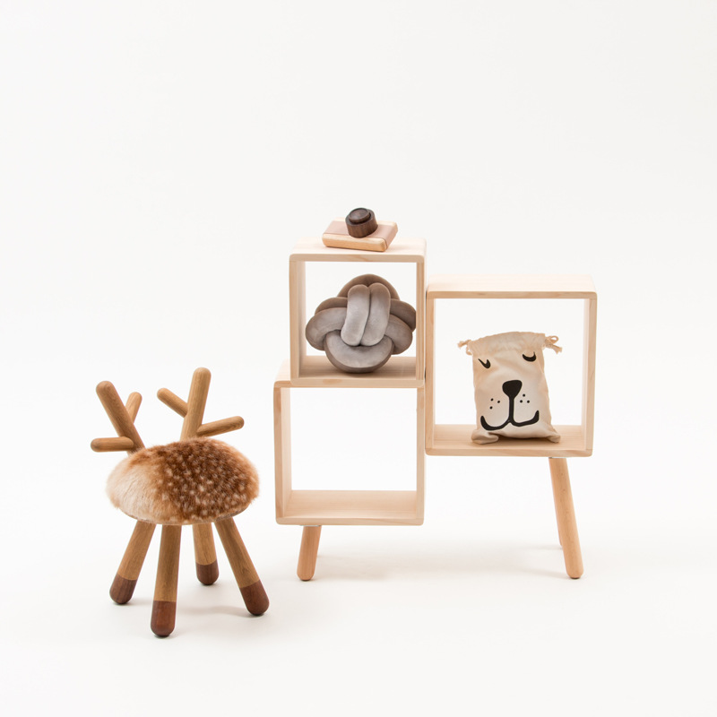 Nordic Style Wood Chilean Pine Children's Room Square Grid Bedside Table Corner Storage Display Corner Cabinet