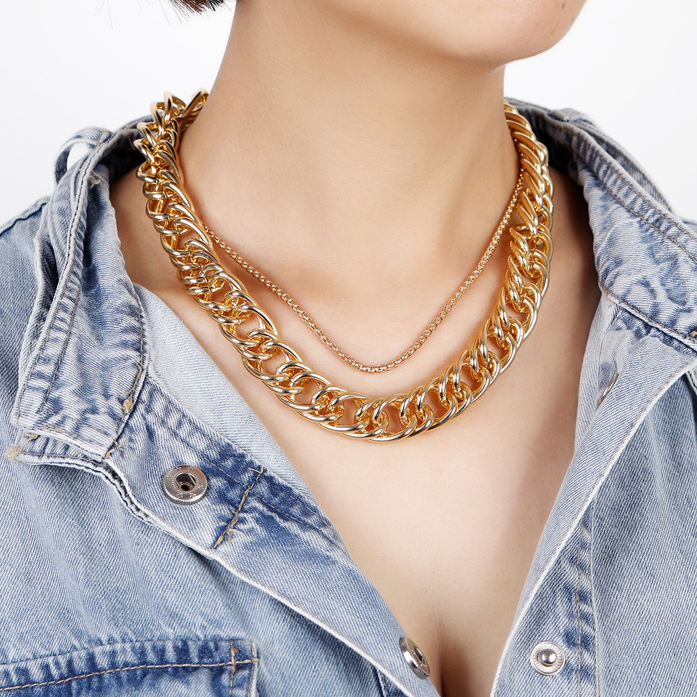 Trend short necklace