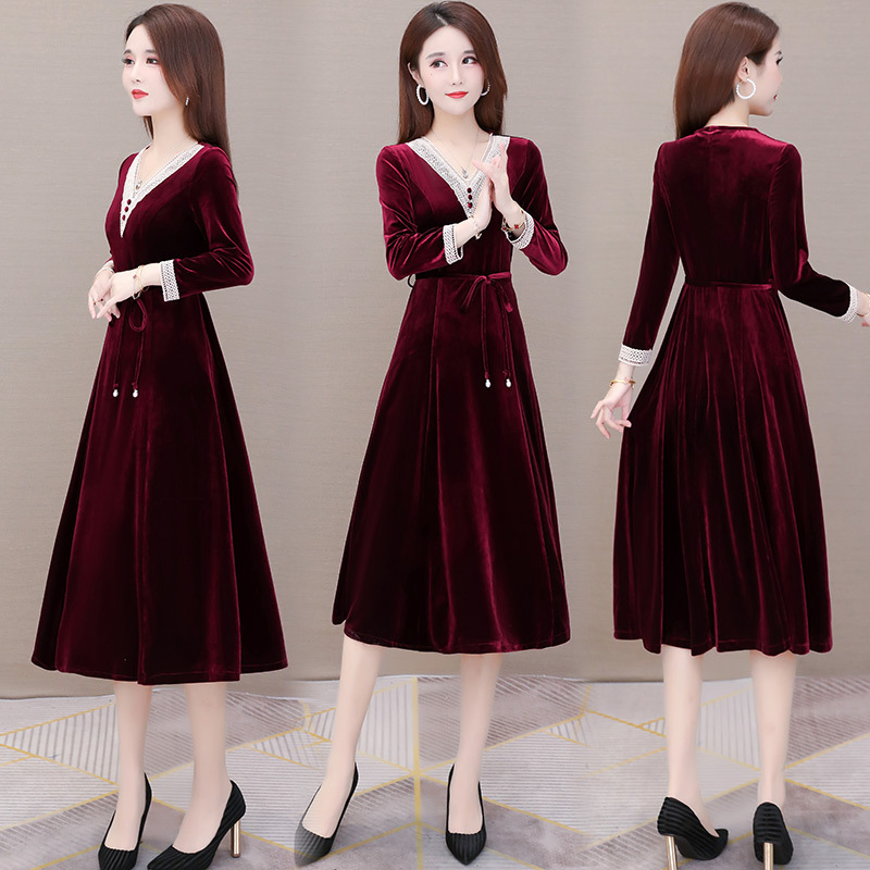 2020秋季新款女时尚洋气显瘦收腰过膝中年妈妈金丝绒连衣裙子