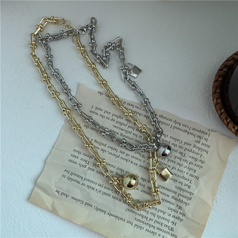 Stylish Niche Design Sense Necklace Metal Texture Copper Ball Pendant Street Clavicle Chain Wholesale Nihaojewelry display picture 5