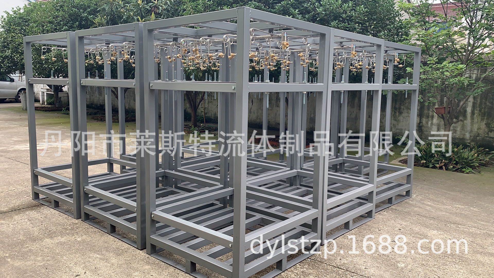 厂家大量批发各种气瓶集装格，周转箱（12瓶，16瓶，20瓶）