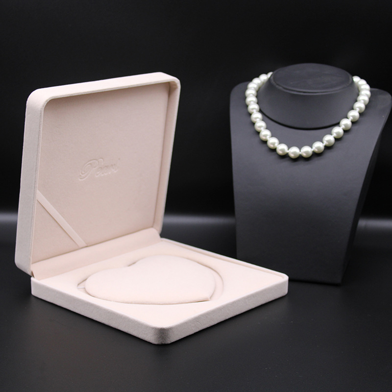 批发绒布心形珠宝首饰盒珍珠项链盒 首饰礼品包装盒子耳饰