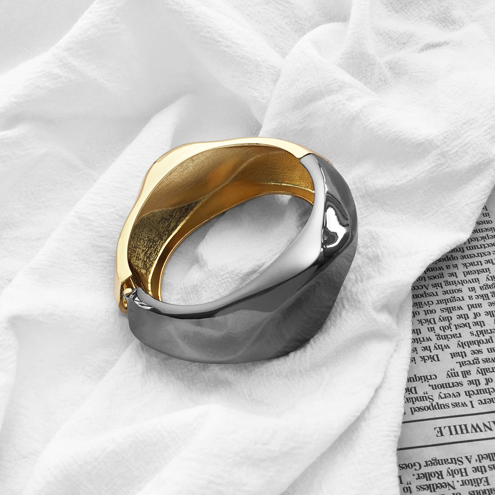 creative alloy open bracelet