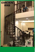 室内阁楼旋转楼梯，全实木旋转楼梯定制