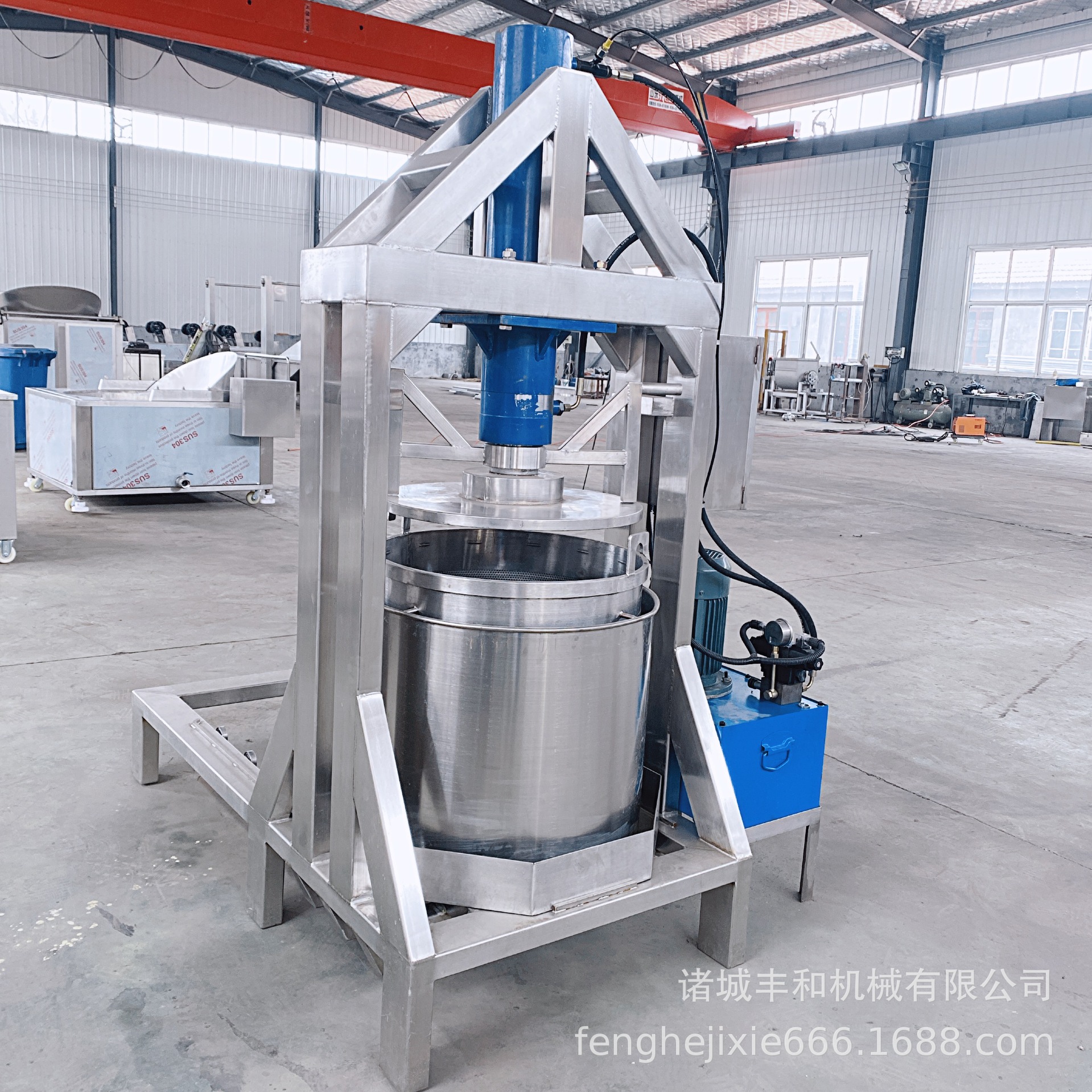 多功能果蔬压榨设备厂家直供 桑葚收汁压榨机 不锈钢液压压榨机