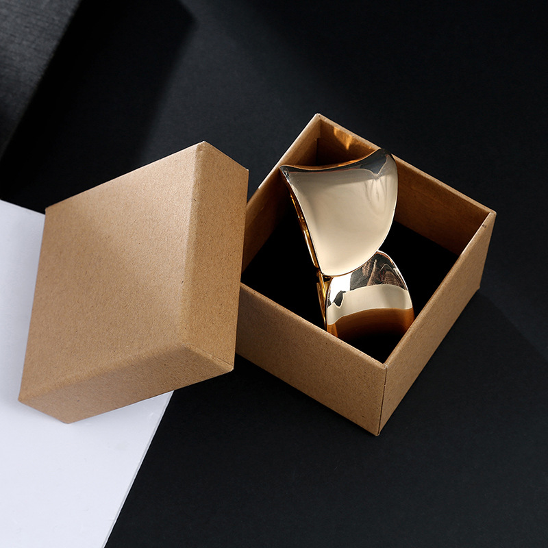 new gold-plated asymmetrical leaf shape unilateral polka dot bracelet