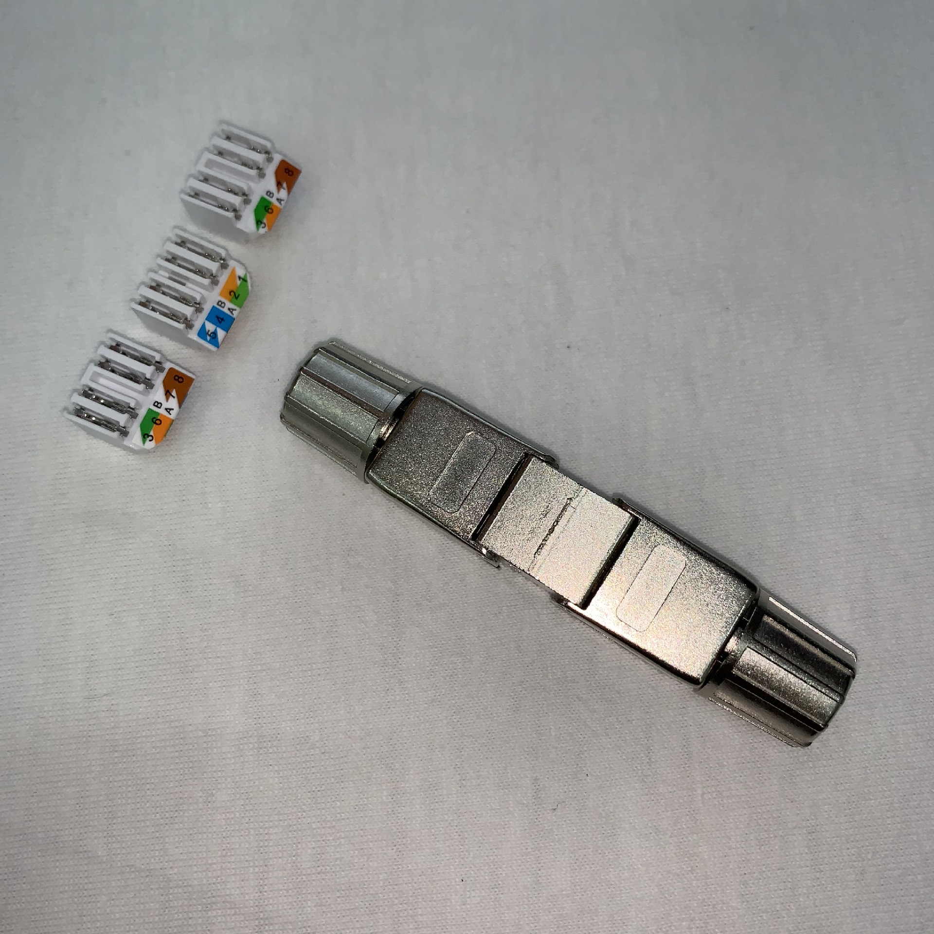 厂家供应6A免工具水晶头  RJ45六A水晶头