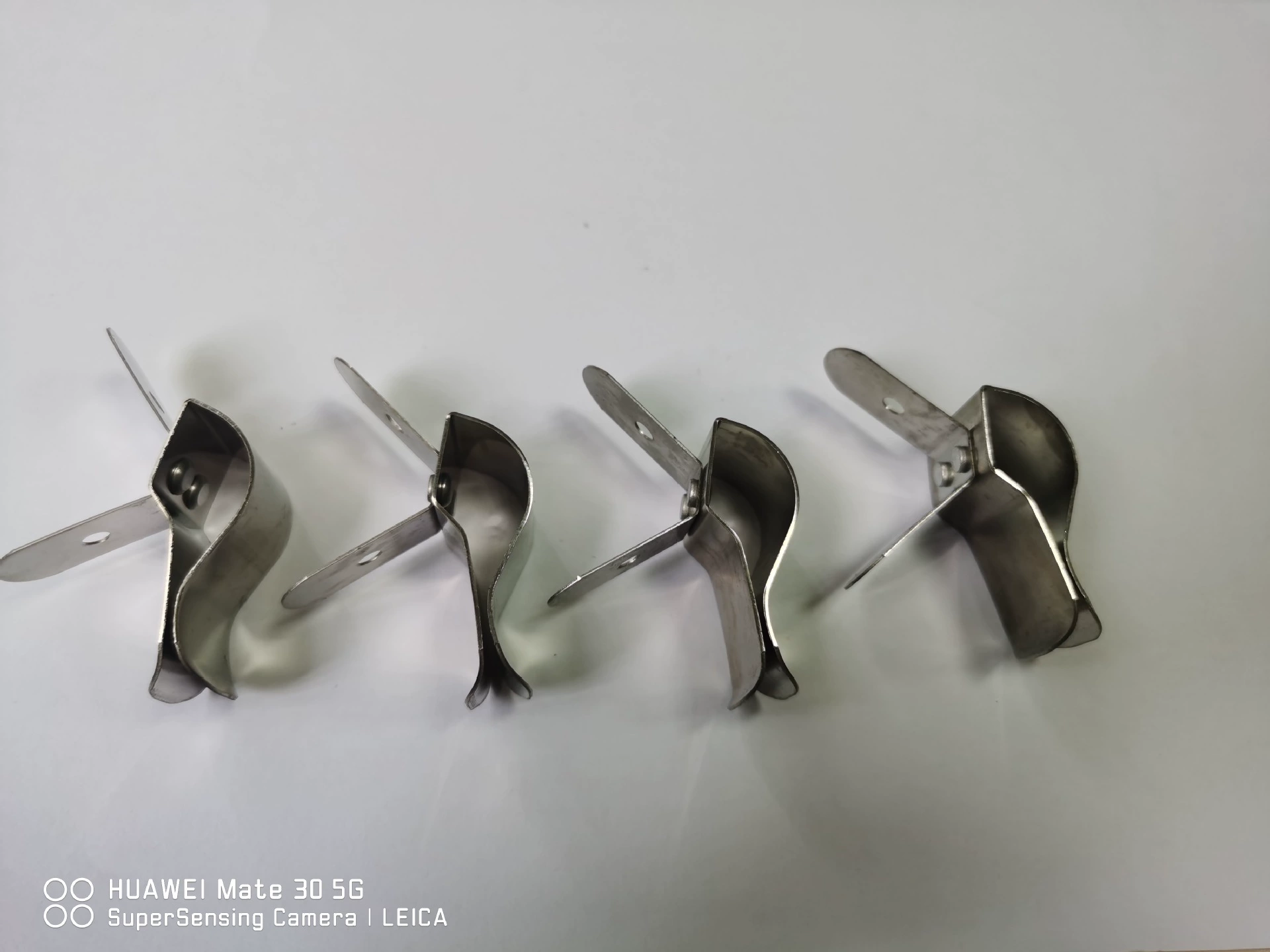 Производители поставляют держатель карты барбекю из нержавеющей стали